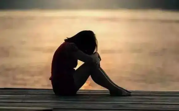 一个人寒了心的图片,对人彻底心寒的图片合集 - 第一排行榜