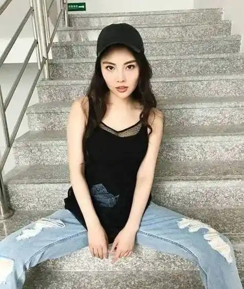 《男人装》杂志"走光照"被贩卖牟利?34岁徐冬冬回应了