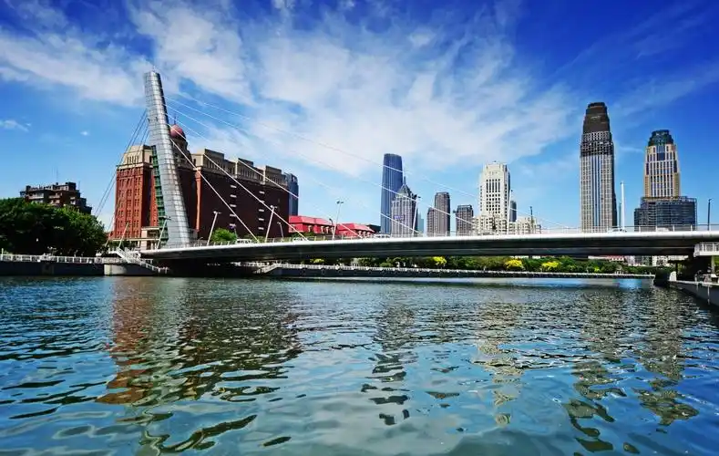 这是5月15日拍摄的天津海河市区段景观.新华社发 史淞予 摄