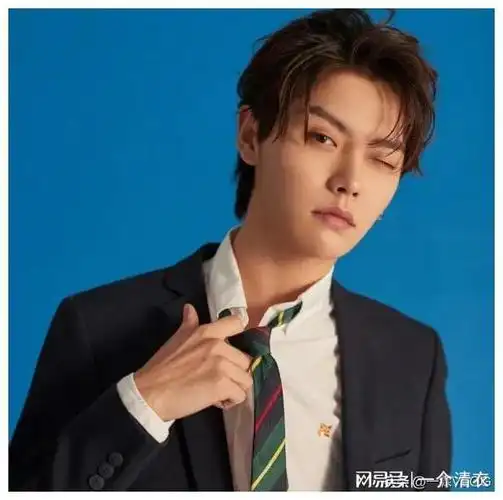 这六个人分别是肖宇梁,白澍,黄俊捷,秦天宇,李明德,刘耀元,都是20多岁