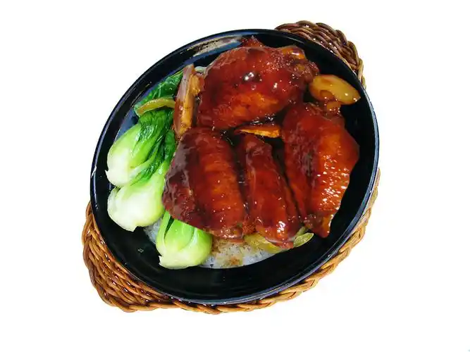 传奇鸡翅煲仔饭