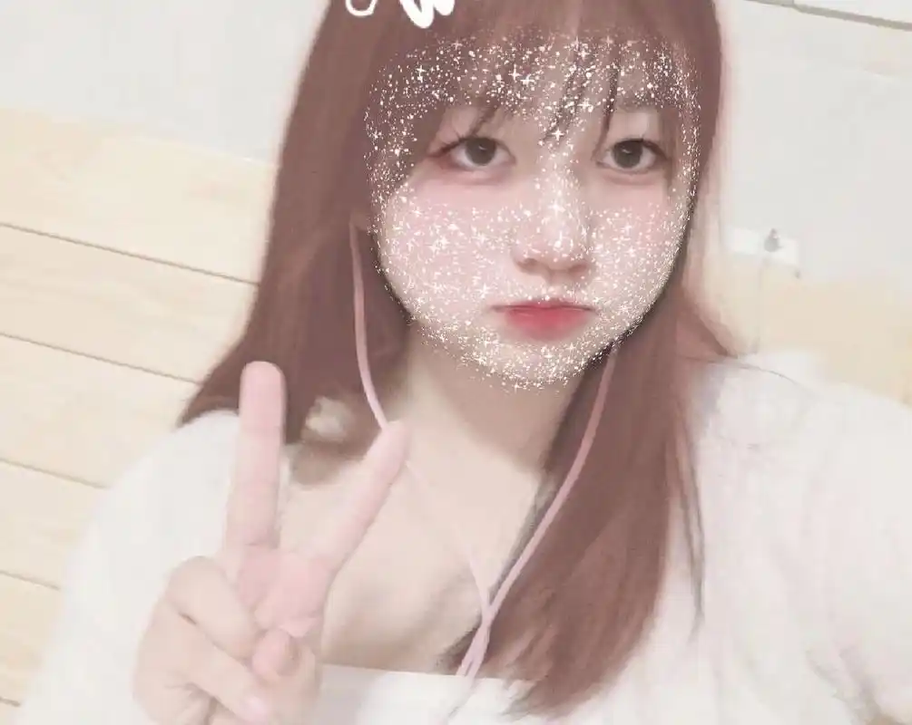 女生照片 分享 这期照片宝宝们可以拿去网恋喔