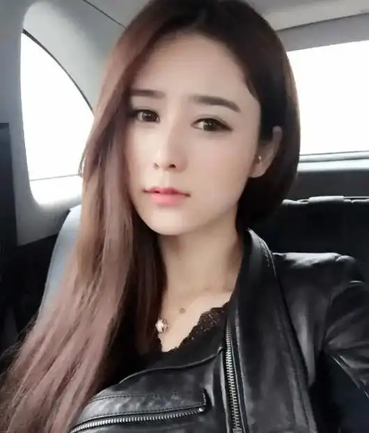 张馨月旧图片 ##林峯老婆 ##张馨月的抖 - 抖音