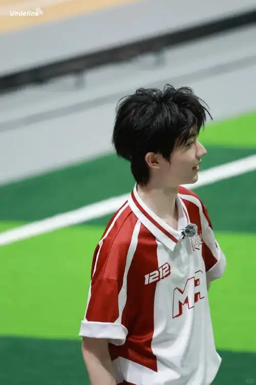 都是各个站姐的图  #马嘉祺##时代少年团#时代少年团壁纸超话  cr