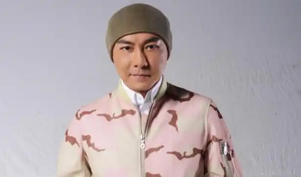 张卫健过60大寿一根白发都没有,保养的太好了_新闻频道_中华网