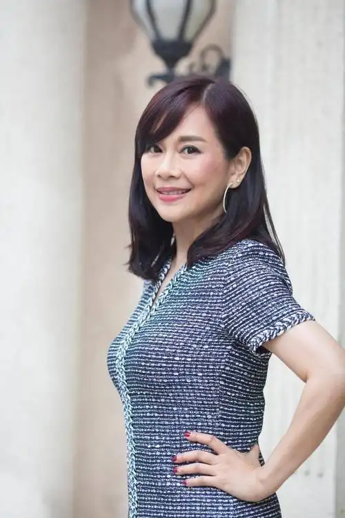 陈松伶近照曝光!昔日女神变化大,张铎爱妻心切怒怼网友