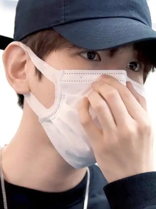 【图楼】边伯贤口罩素材02