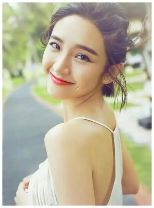 娱乐圈五大梨涡美女pk五大酒窝美女,黎姿惊艳,林心如职业装__财经头条