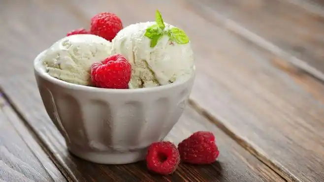 花样冰激凌可爱的壁纸