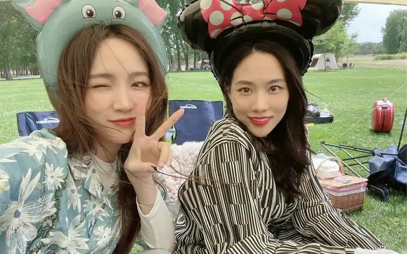 【佳霏猫 | 孟佳×王霏霏】她是她的小朋友