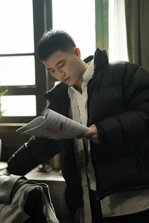 欧豪超话#欧豪电视剧前夜#花絮照掉落78从最初拳头硬才是最重要的