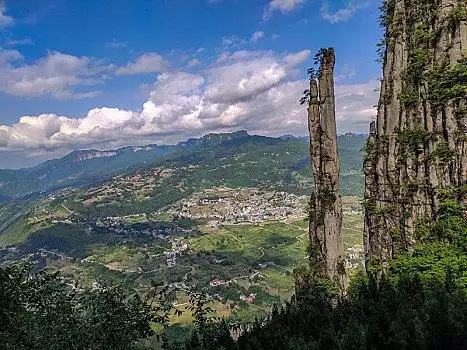 恩施,大峡谷,风景,景点,旅游,高山,山区,神秘,树木,植被,石头,鄂西