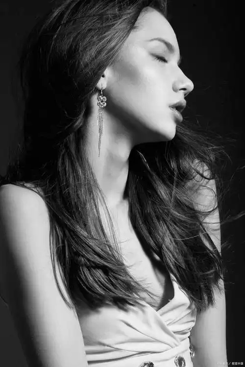 三大星座,看起来高傲冷艳,其实他们最会耍可爱