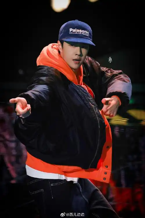 王一博hiphop forever##王一博 这就是街舞6总决赛##街舞6总决赛王者