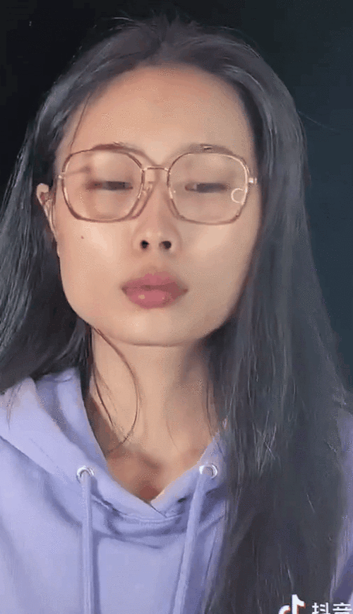 funfashion 昨天 我要分享 #孟佳王霏霏为李斯丹妮打歌# 的微博你们