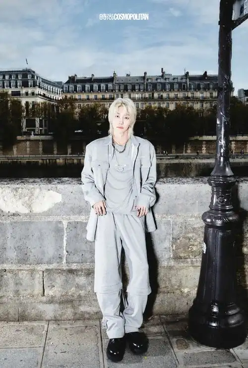 巴黎时装周##徐明浩塞纳河畔高阶灰