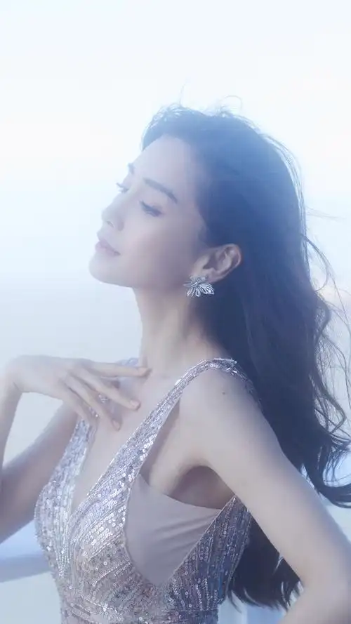 杨颖性感写真高清手机壁纸