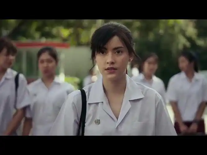 uu们 禁忌女孩第二季第4集的尤里是绝境岛里的那个巫师吧?