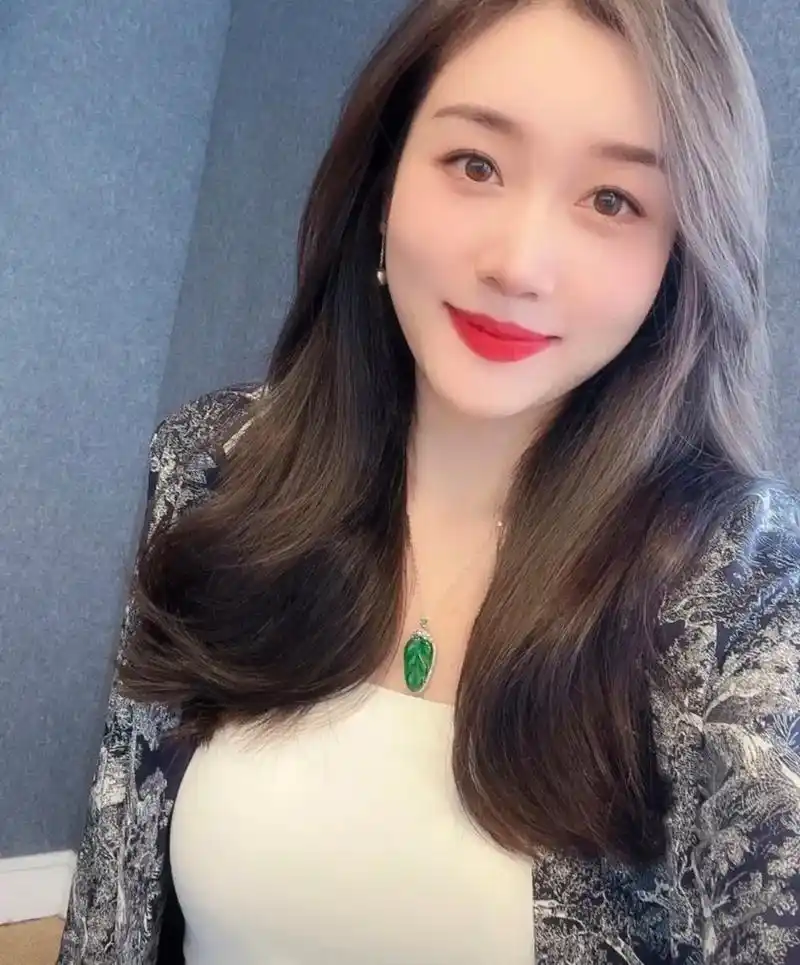 三十岁左右的女人,可爱是真的,成熟是真的,痴情是真的,无情也是真的