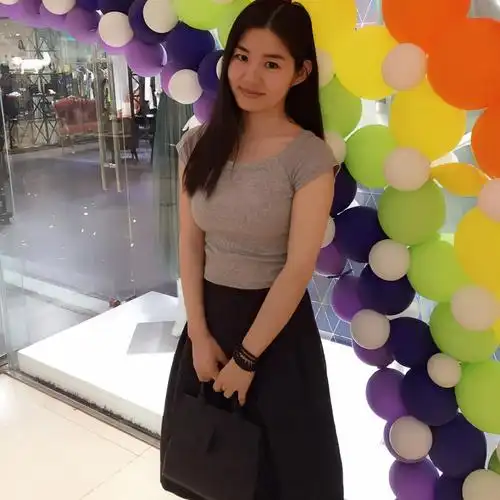 30岁未婚女征婚照片(id:74892254)_北京征婚交友_珍爱网