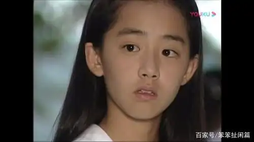 文根英饰演《蓝色生死恋》中恩熙小时候,长相逆天地可爱!