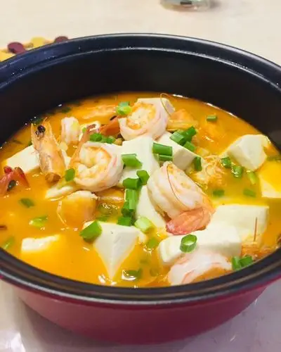 梦游患者~carla做的鲜虾豆腐汤