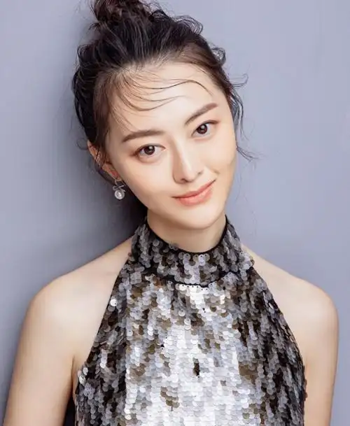 陈道明女儿陈格近照五官精致超美网友最低调的星二代