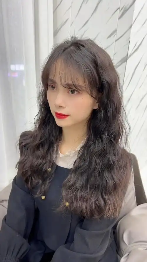 法式蛋卷头头发