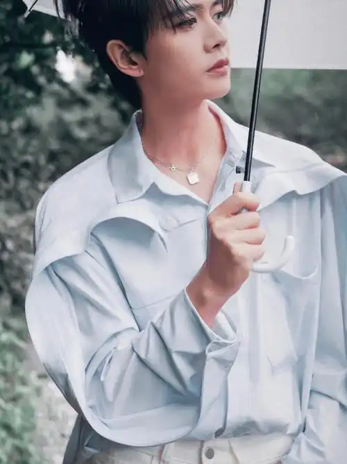 乐若直播任嘉伦新图片这个月要进组啦