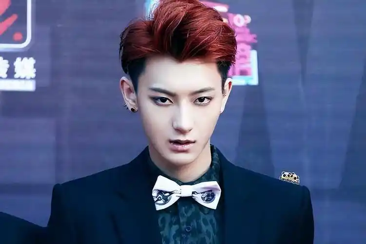 黄子韬圈粉的不是他的颜值,而是他善良的本性,身处鱼龙混杂的演艺圈