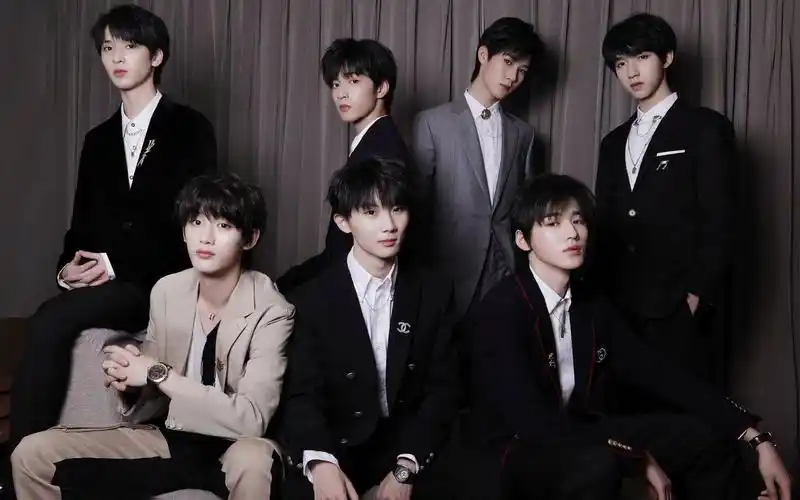 时代少年团成团两周年快乐