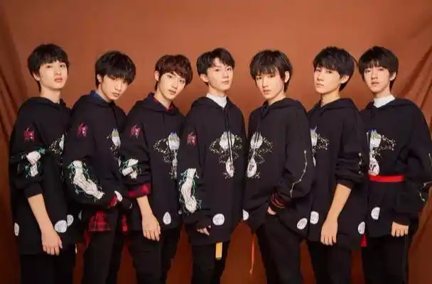 时代峰峻的三代团也已经在策划中了,并且已经出现了几位高人气的成员