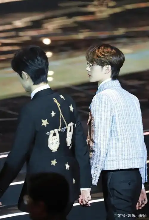 《陈情令》肖战王一博背影大合集,每一幅都是名场面,我不淡定了