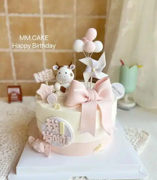 宝宝周岁宴生日蛋糕