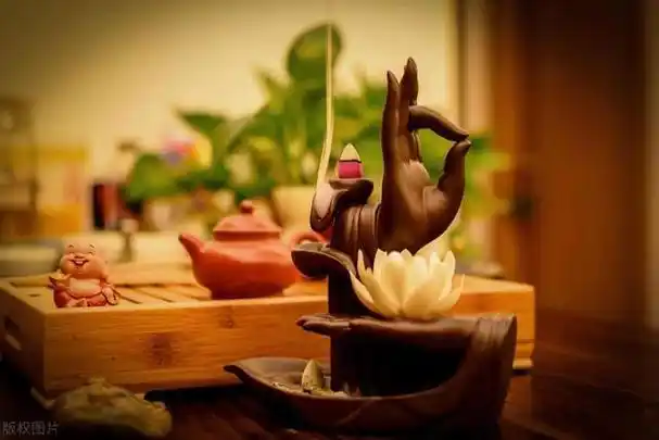 心静如水,茶香入心:禅意生活的灵感之源