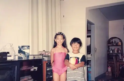 林依晨童年照超萌 不老女神的驻颜术全是因为心态好