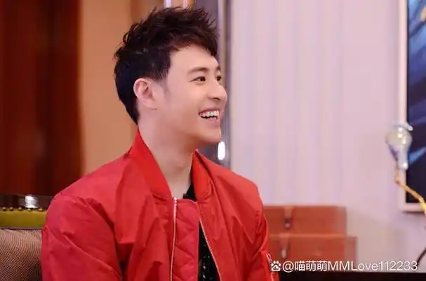 潘玮柏近照发福变胖,本人超像郝邵文,网友大呼快减肥!