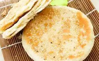 信阳特色美食烧饼的做法(信阳特色美食烧饼的做法大全)