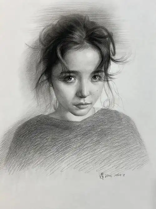 素描美女一张山田直美