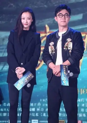 倪妮与周冬雨同台被秒杀,她到底差哪了?