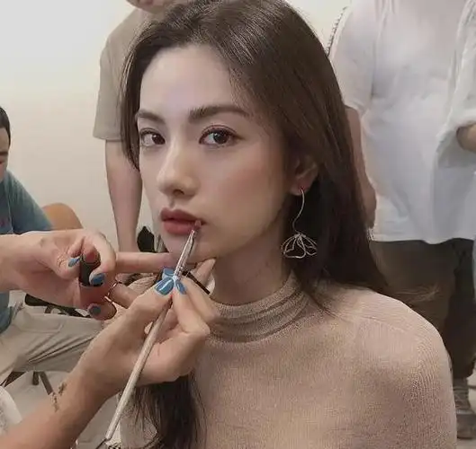 亚洲第一美全球最美100张面孔连续两年第一名林珍娜