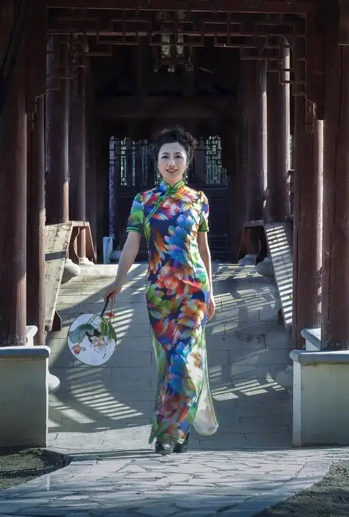 旗袍风情 - 美篇