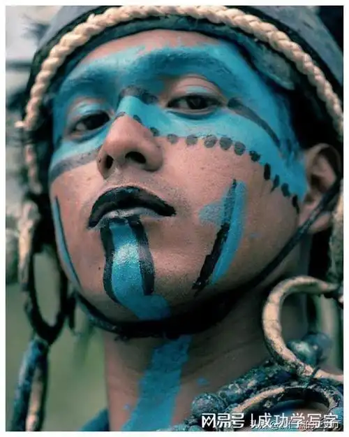 玛雅文明的繁盛和服饰颜色的多样存在着一定的关联吗