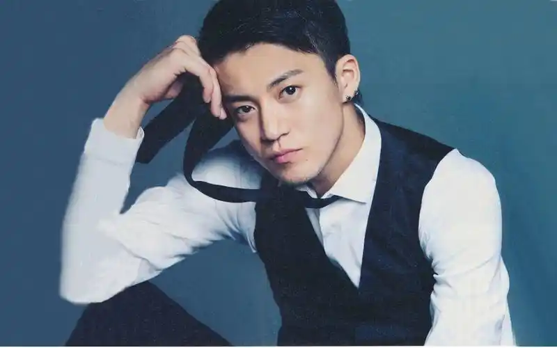 p>小栗旬 i>(おぐり しゅん,oguri shun) /i>,1982年12月26日出生于