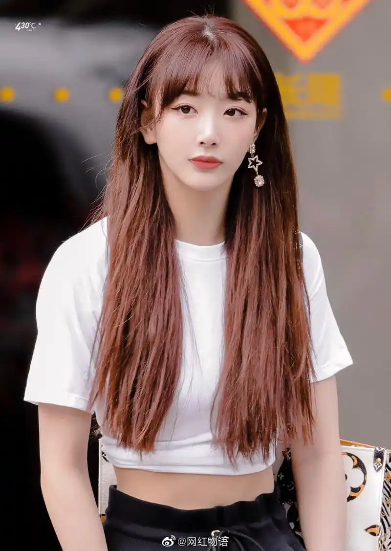 青春有你2的人气选手孔雪儿算c位脸吗?