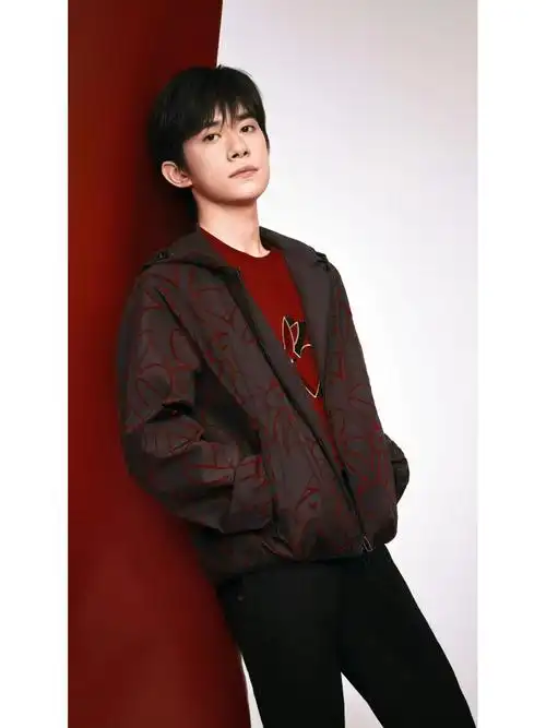 宝藏团队echo .tf#千玺穿搭 #易烊千玺