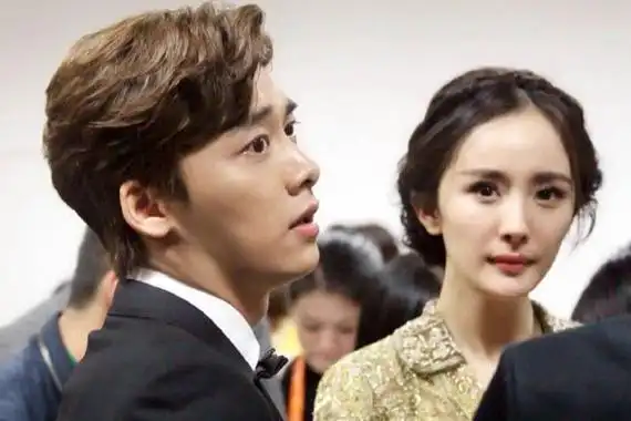 杨幂李易峰怀孕事件实锤了吗粉丝不愿意两家扯上关系