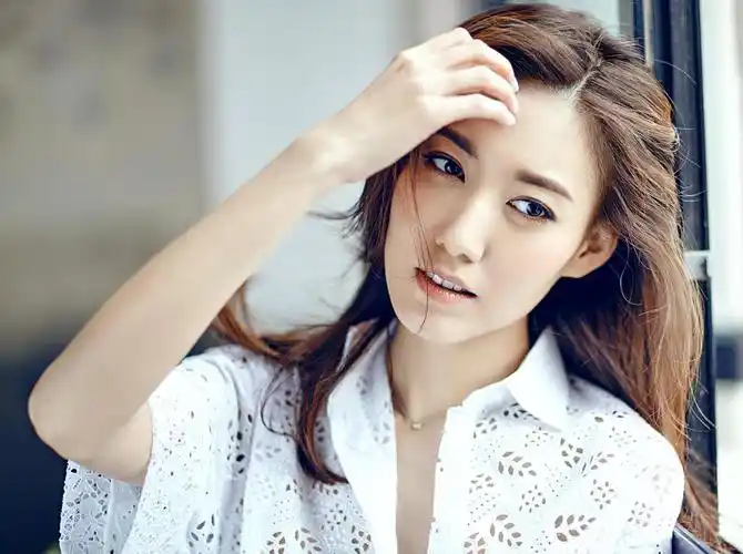 回顾演员高露:我这辈子正确的决定,就是为普通丈夫生下一儿一女