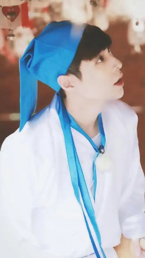 张艺兴呆萌图片wuli小绵羊