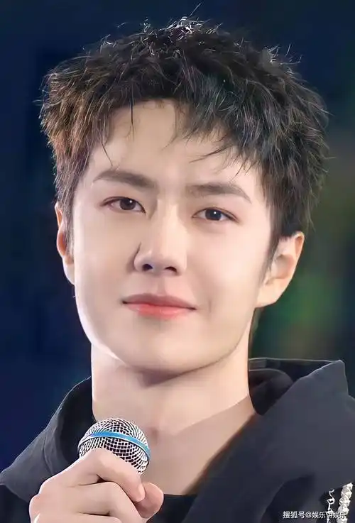 王一博为"小猪",因为他实在是太可爱了,嘟嘟嘴的时候,脸上的奶膘就会